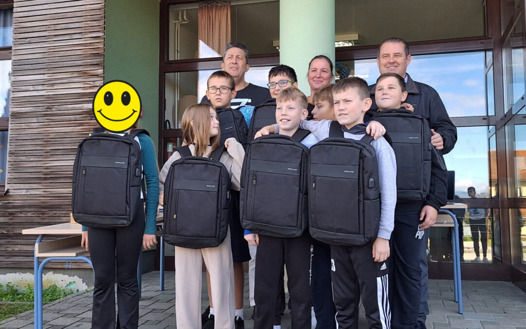 Darivanje petaša PŠ Pavla Štoosa u Dubravici prijenosnim računalima!
