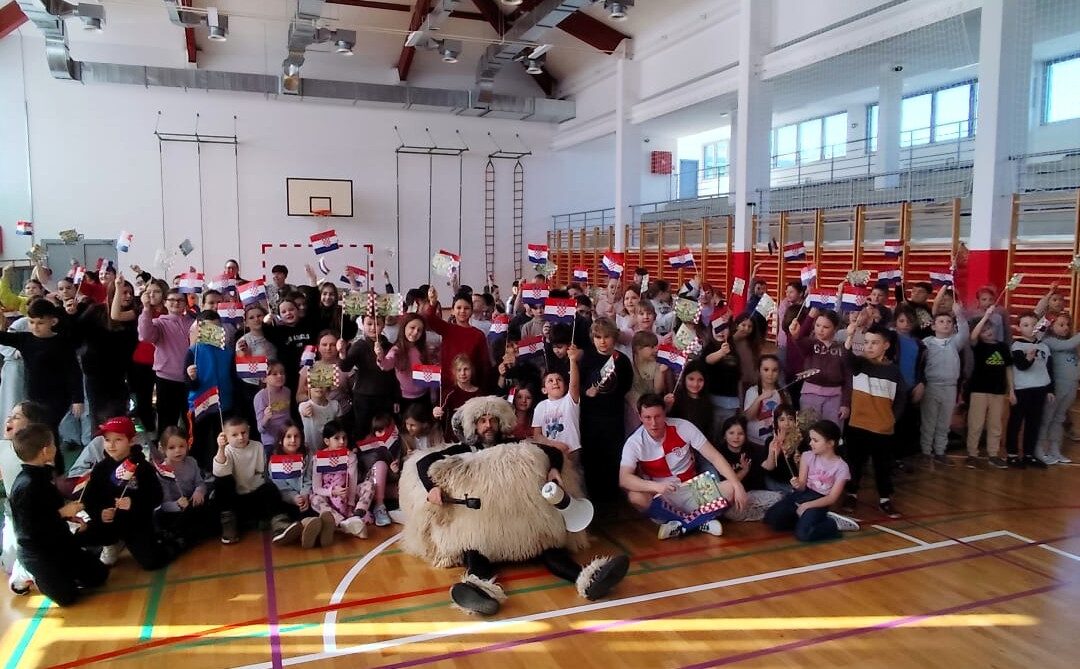 Teatar 7 – predstava Ovan i Luka