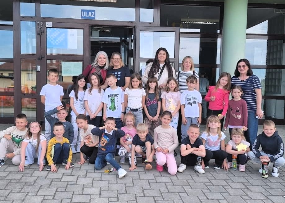 Posjet predškolaca DV Mali kaj PŠ Pavla Štoosa u Dubravici